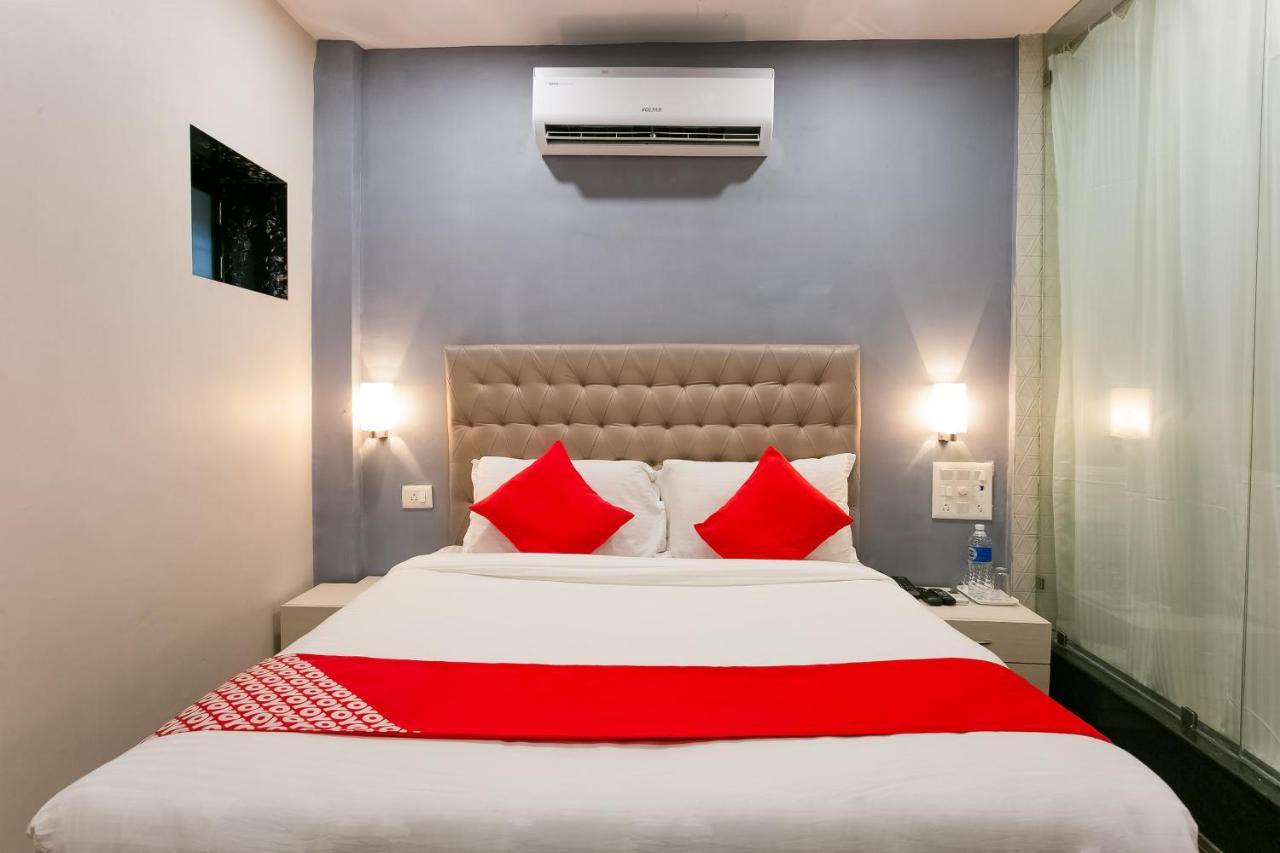 โอโย 62882 เดอะ ริเวียรา โฮเต็ล Hotel มุมไบ ภายนอก รูปภาพ
